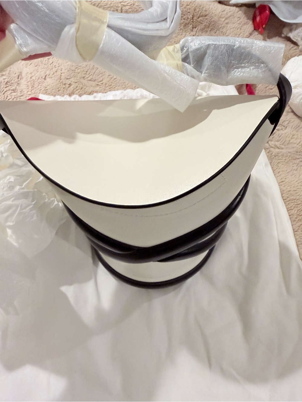 Alexander McQueen The Curve Bucket Bag